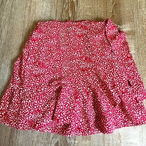 red/white polka dot skirt